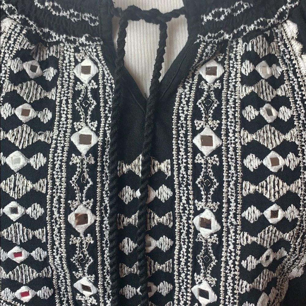 JM Collection Boho Top Small - Picture 2 of 8